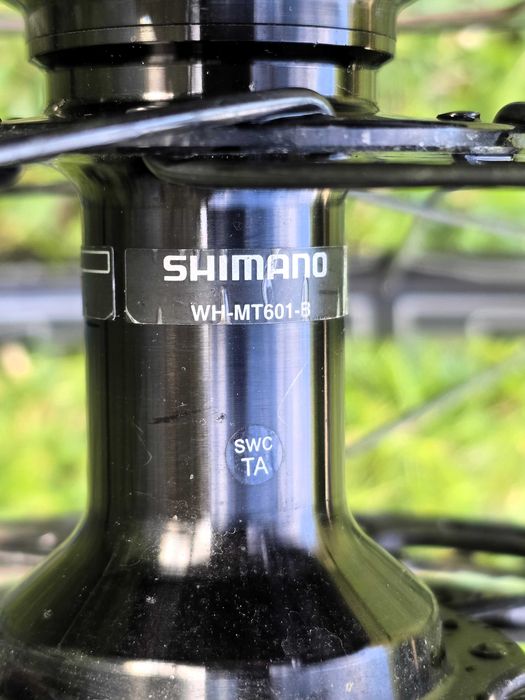 Roda Traseira BTT Shimano Deore WH-MT601 29'' Tubeless