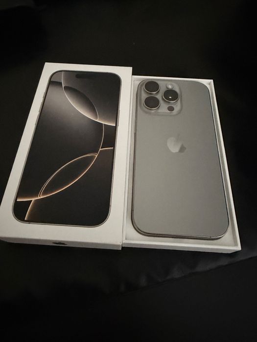 iPhone 16 pro Natural Titanium 128GB Livre e Com Oferta Capa Apple