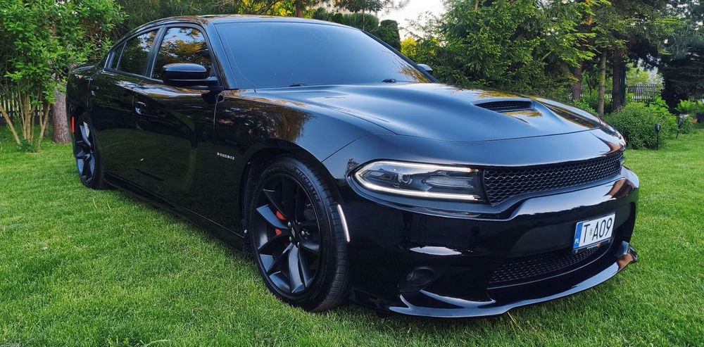 Dodge Charger regularnie serwisowany, zadbany, kamera, brembo