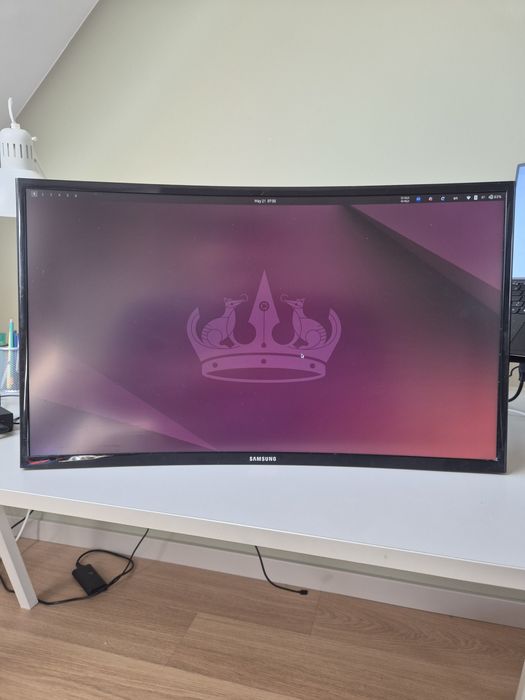 Samsung 27 Curved Full HD HDMI