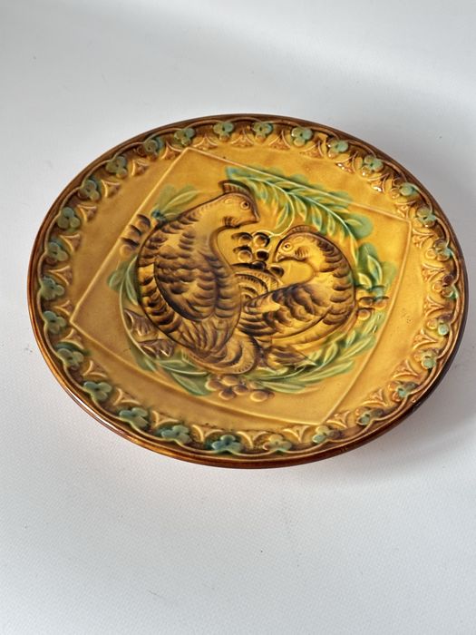 Тарелка глухари керамика зик конаково