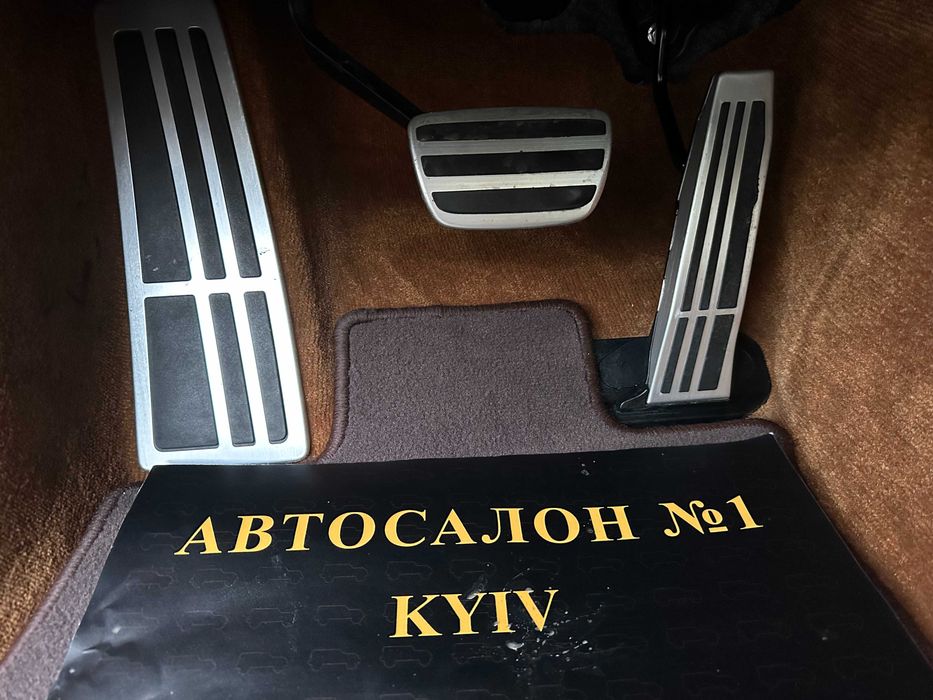 Офіційний Lexus LC 500 SPORT COUPE