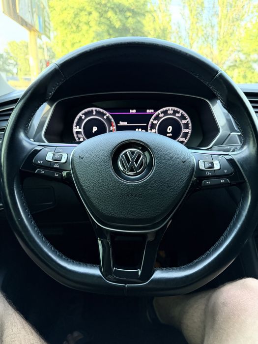 Volkswagen Tiguan  2.0 dizel oficial