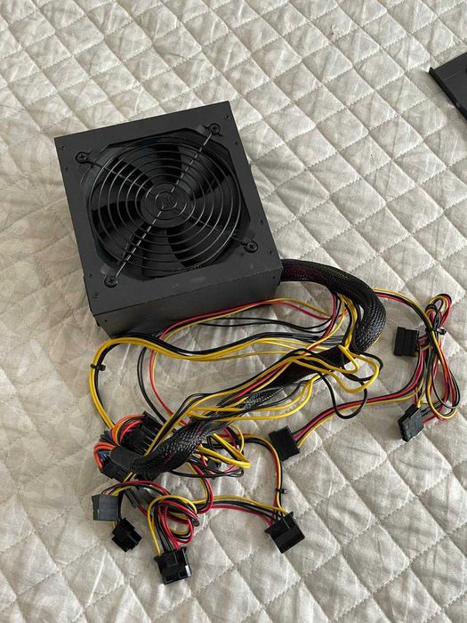 Fonte de Alimentação Eurotech 700W Bronze