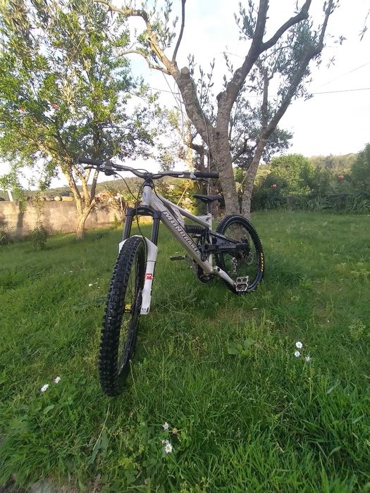 Suspensao downhill mz bomber 66, 2012