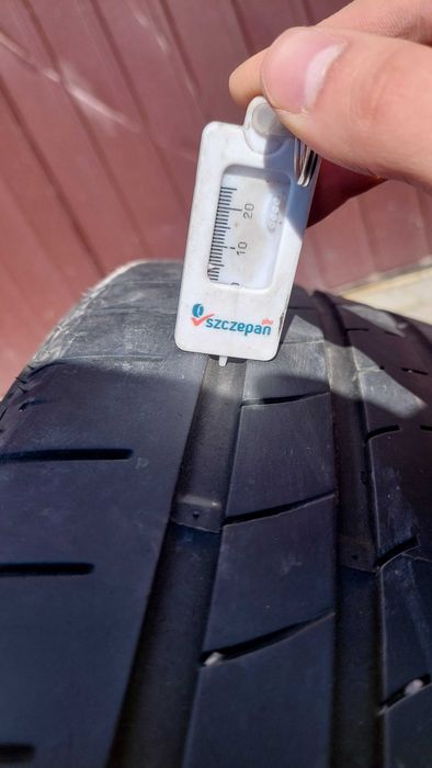 Komplet Opon Nexen 235/45/18 2022r
