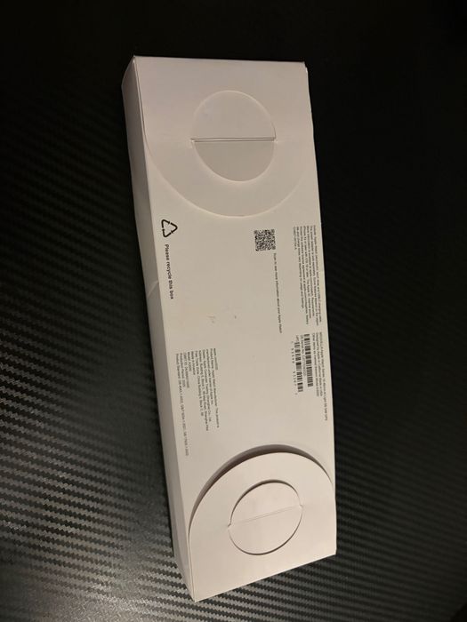 Apple Watch 10 46mm Jet Back Aluminum GPS > + Air Pods Pro 2