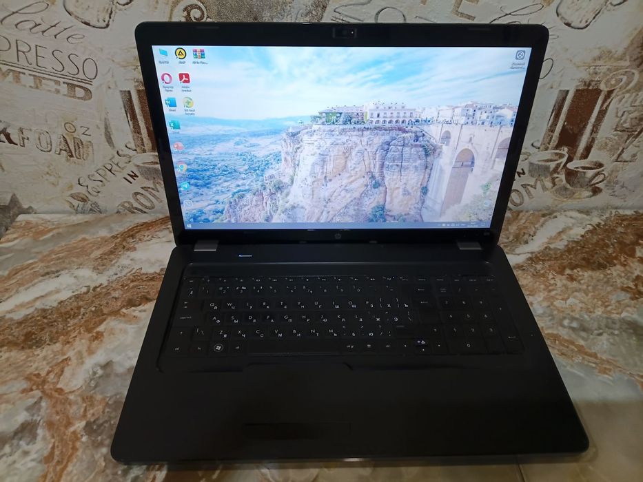 Hewlett Packard HP G 72