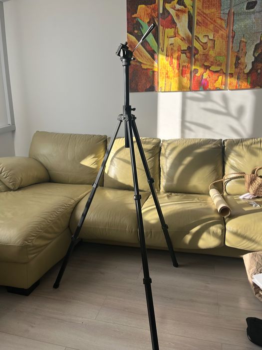 Штатив для фотоапарата, телефону