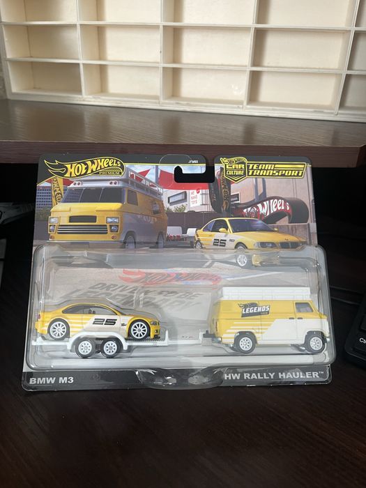 Hot Wheels Premium Car Culture Team