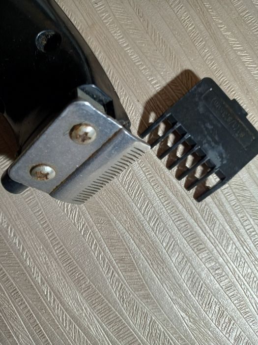 Golarka czarna męska