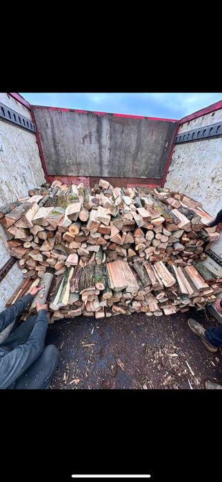Рубані дрова з доставкою.