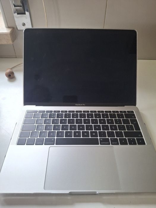 Macbook Pro 13" 8 Gb 128
