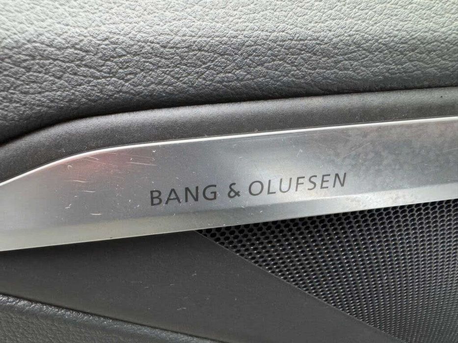 Audi e-tron S Premium Plus quattro Sportback      2023