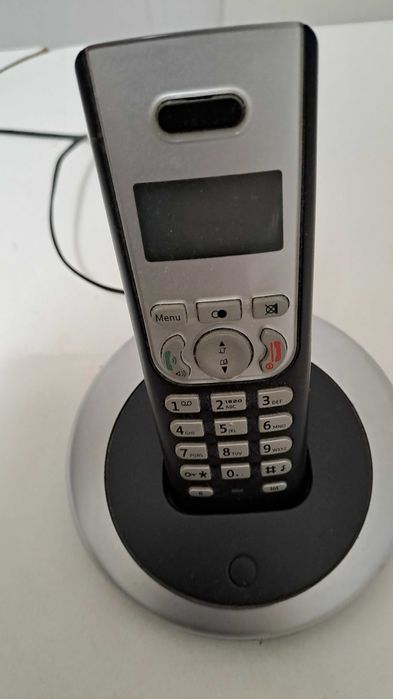 Telefone portátil Sagemcom D22 T.