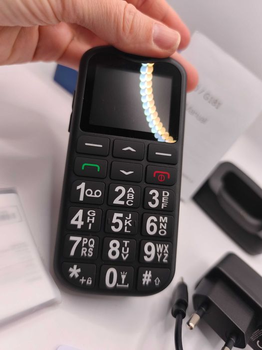 telefon dla seniora G180 czarny