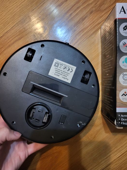 Mini aspirador para pequenos espaços