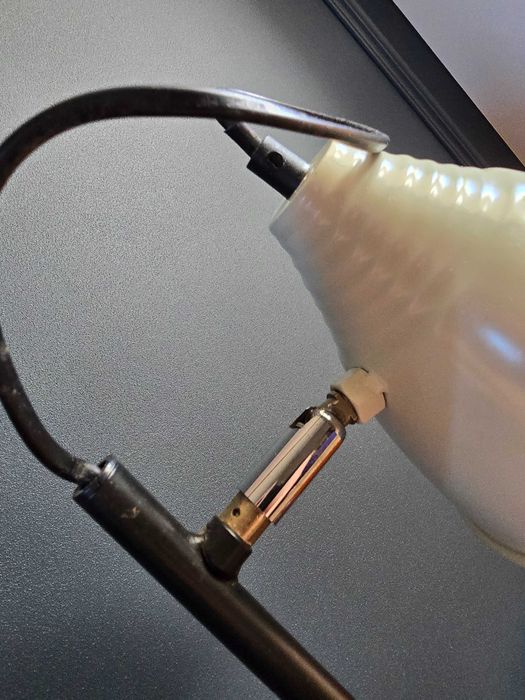 Stara przegubowa LAMPA biurkowa loft Francja