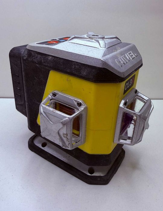 Laser krzyżowy Nivel System CL3R – z czerwoną wiązką