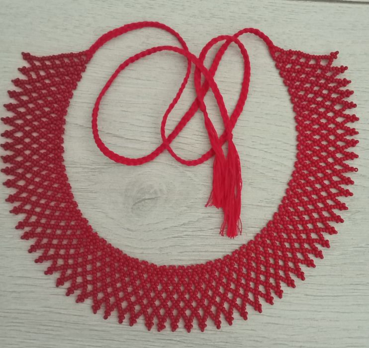 Прикраси з бісеру