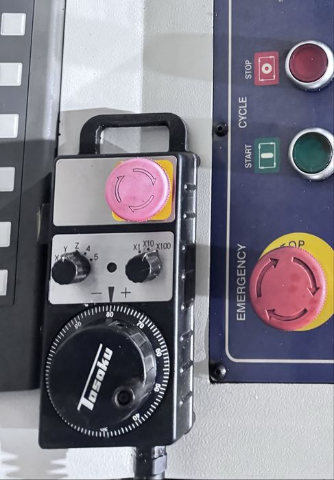 Pulpit sterowniczy Fanuc Series Oi-Mc + Manipulator