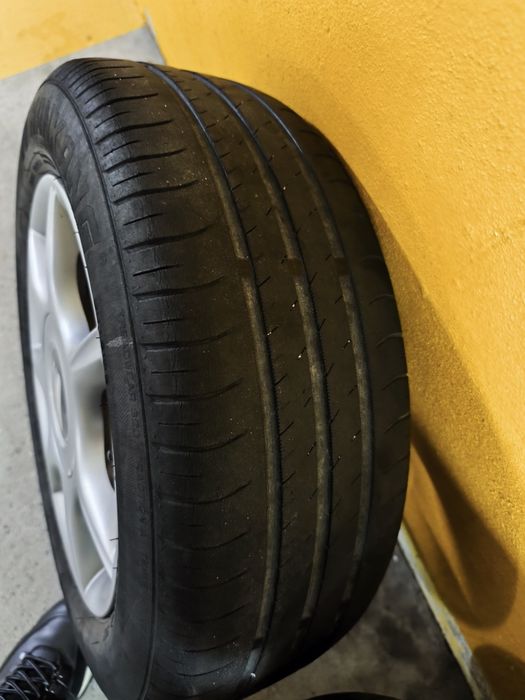 Jantes SEAT  originais  5x100  14. com pneus