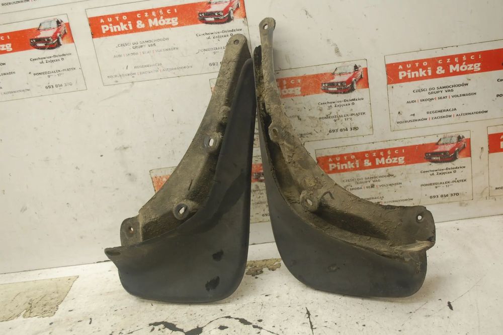 CHLAPACZ LEWY PRAWY TYŁ TYLNY 6Q0075101 VW POLO IV 9N