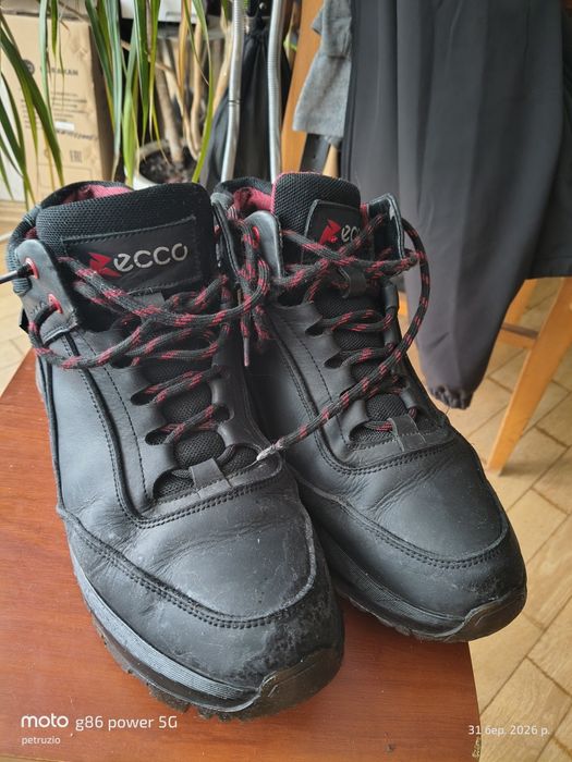 Зимові кросівки Ecco,44 розмір