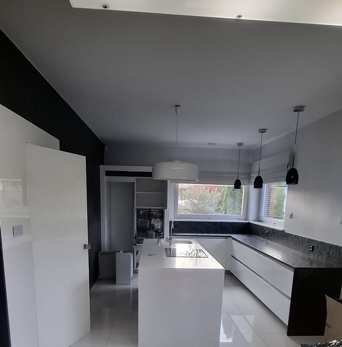 Białe meble kuchenne