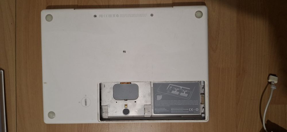 Apple macbook a1181