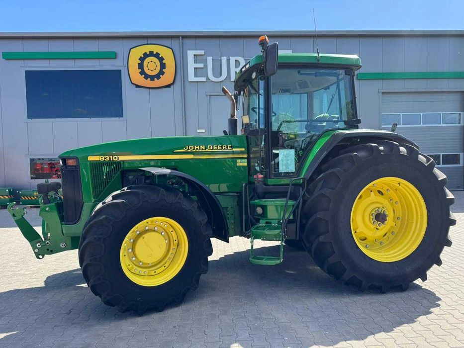 John Deere 8310, PowerShift 40km/h, BDB stan bdb