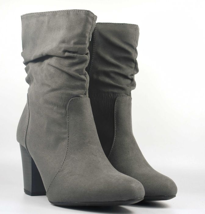 Nowe botki Head over Hels by Dune roz. 38