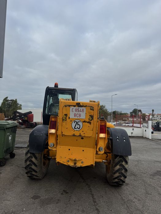 Empilhador Multifuncoes JCB 532-120 usada64365344678274122