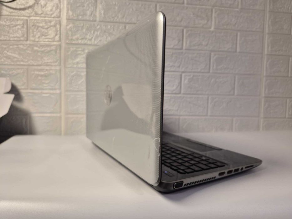 TANIO HP Pavilion AMD A6/8GbDDR/256SSD/Radeon 8450G/BateriaNOWA