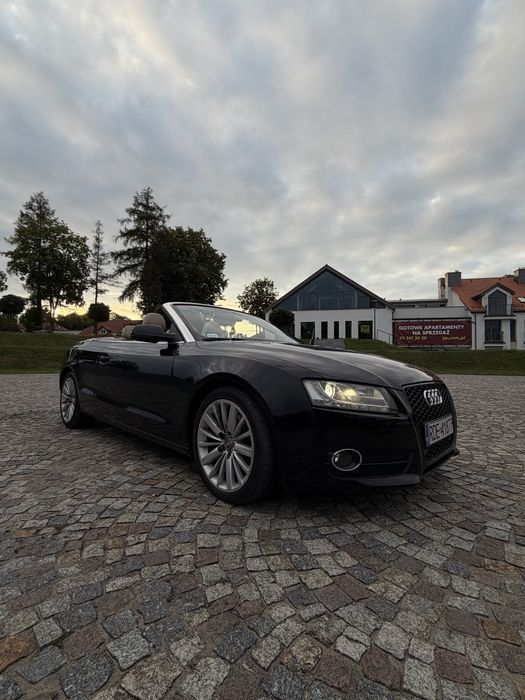 Zadbane Audi a5 cabrio