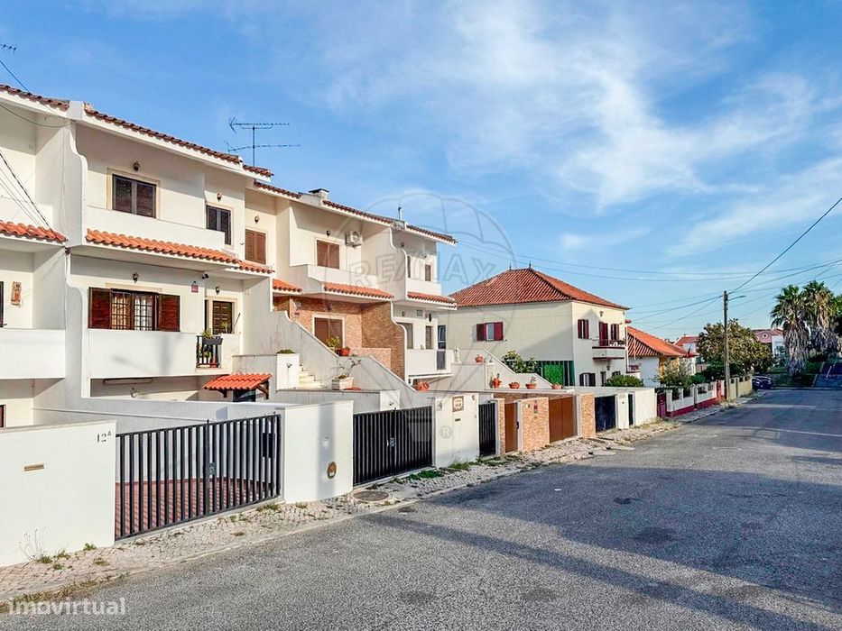 Moradia T5 para venda