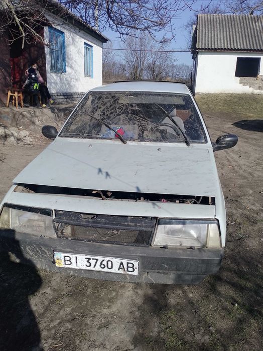 Продам ваз 2108 на запчасті