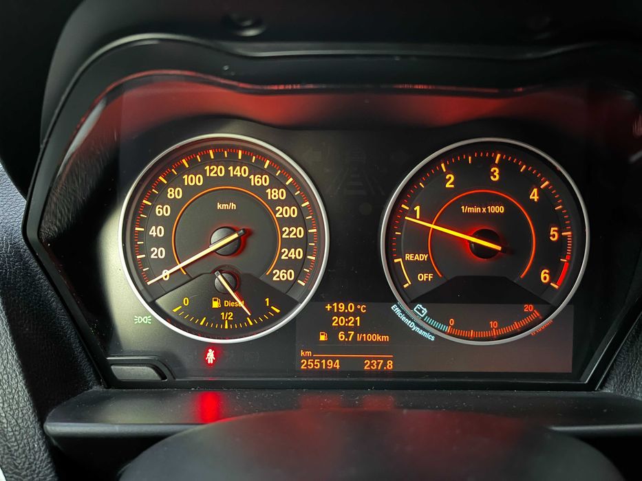 Sprzedam BMW serii 1 2011