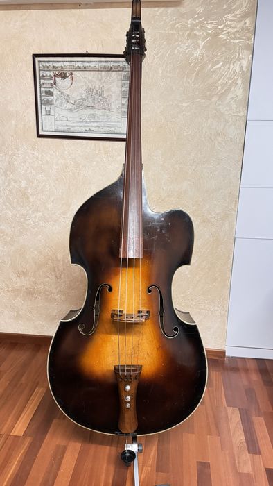 Akustyczno-elektryczny kontrabas 3/4 czechosłowacki