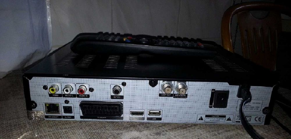 Dekoder tuner Opticum HD X406p