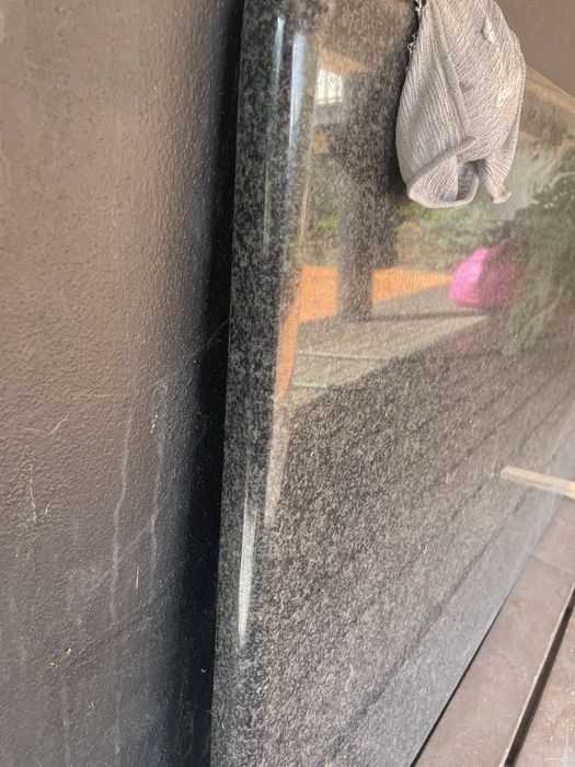 Granito polido – excelente estado