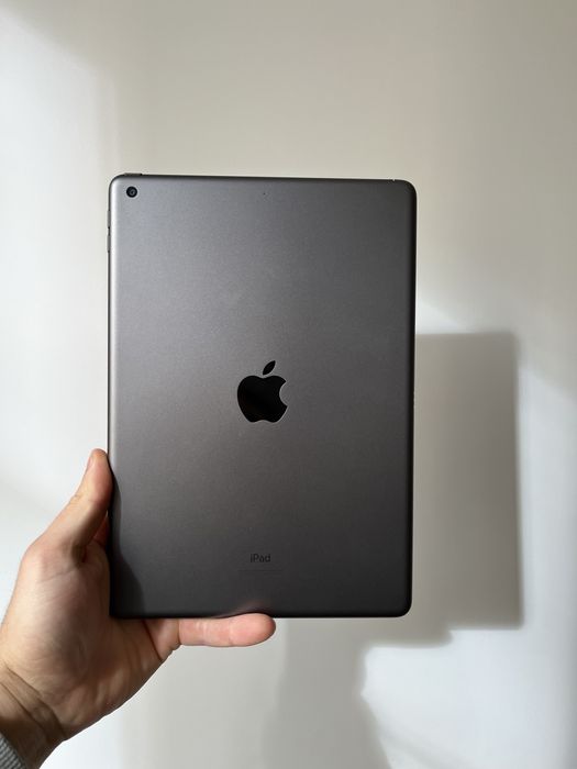 iPad 8 32 GB ІДЕАЛ 98% акум айпад 8 32 гб планшет Apple