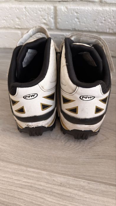 Ведовзуття Northwave Enduro Mid Shoes Black