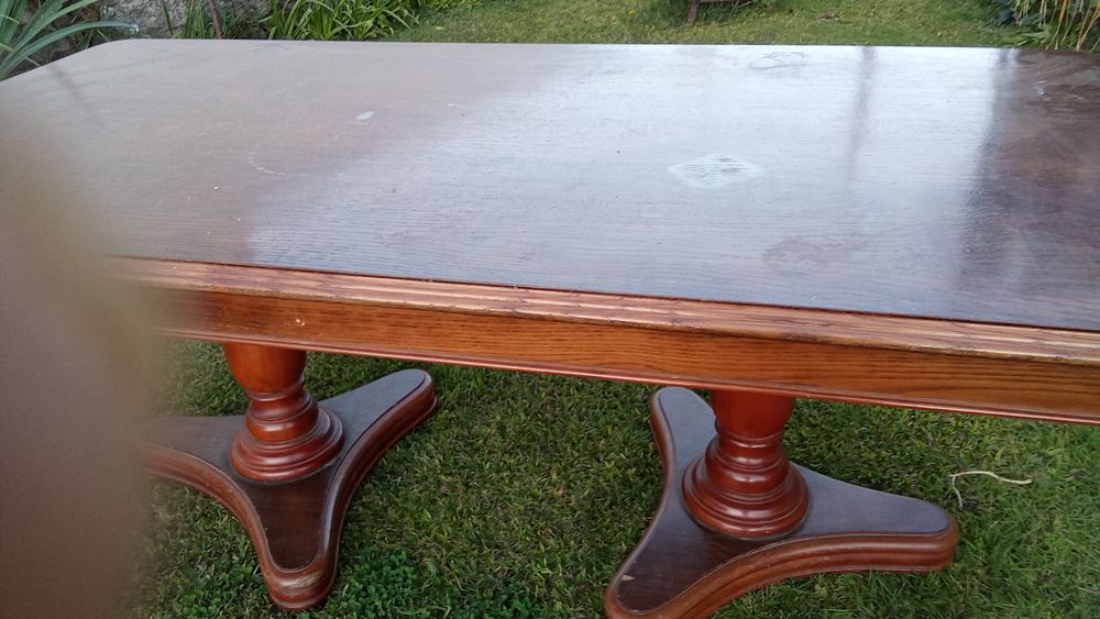 Mesa de madeira antigo