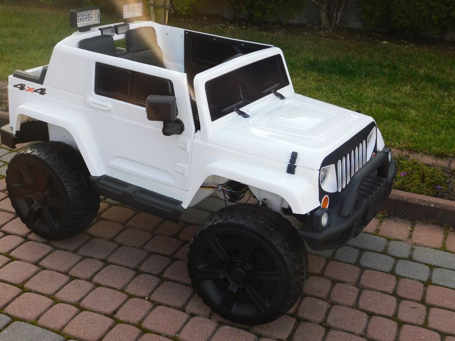 JAREX Terenowy samochód na akumulator:Jeep 4x4