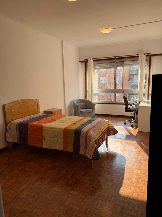 Quarto estudante Porto Polo Universitário/Faculdades
