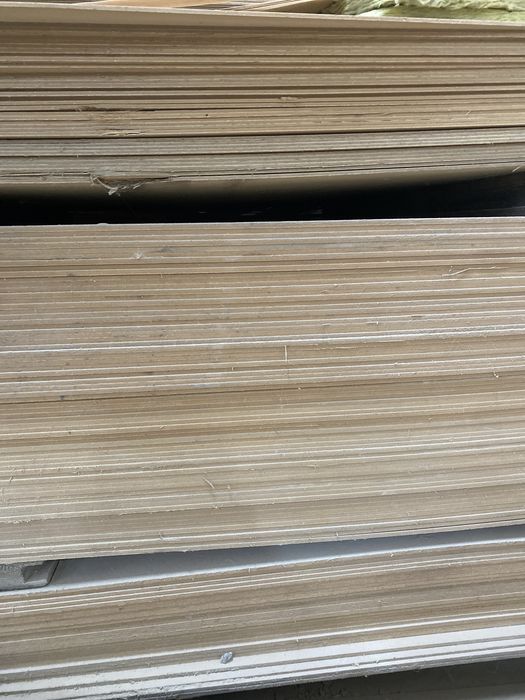 Placas de madeira 2100x960 5MM Aglomerado Tola/Carvalho