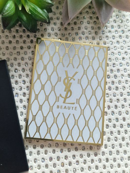 Przepiękne lusterko ysl beauty nowe oryginalne