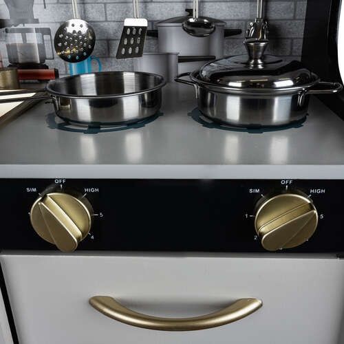 Дерев'яна кухня дитяча