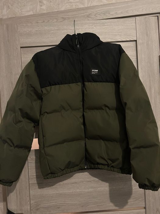 Продам куртку Zara 152 новая